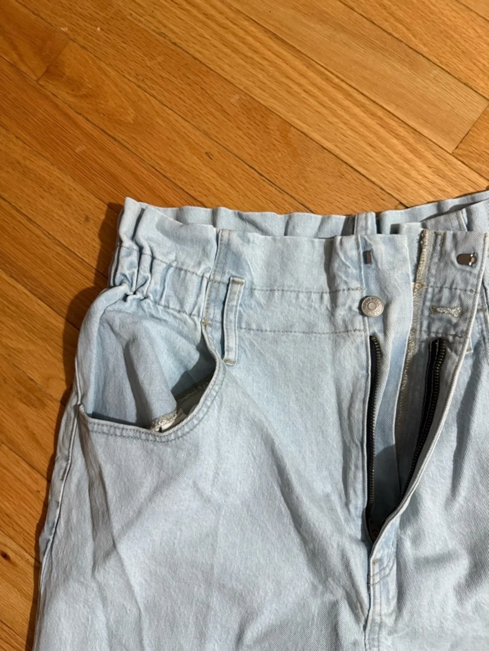 Madewell NWOT❗️Paperwaist Classic Straight Jeans in Broomfield Wash - Picture 8 of 13